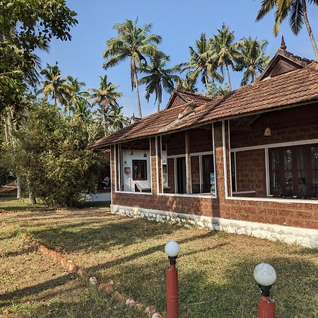 Baycliff Cottages Varkala Esterno foto
