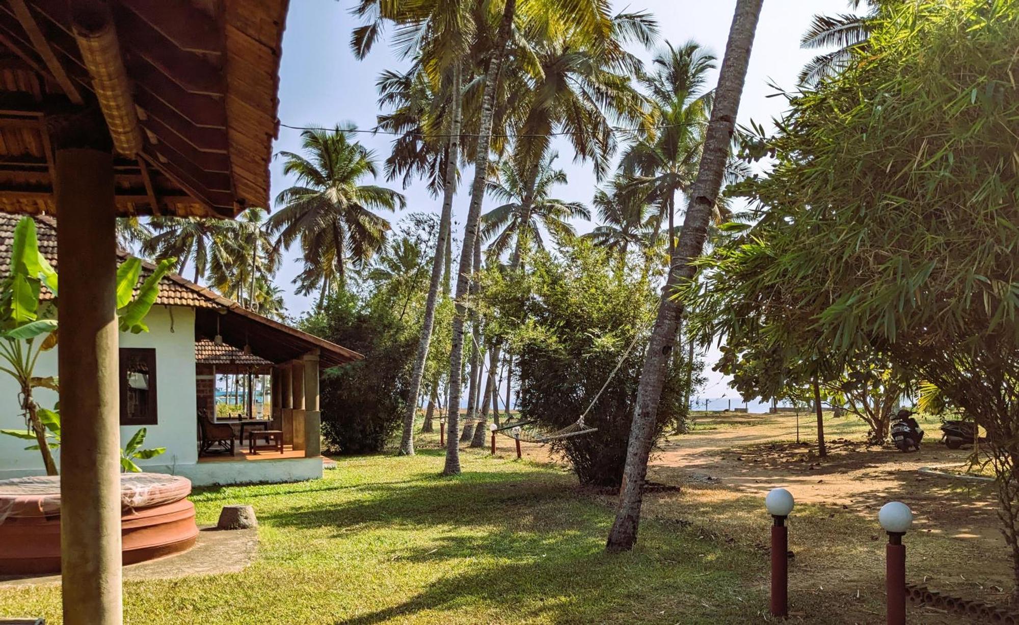 Baycliff Cottages Varkala Esterno foto